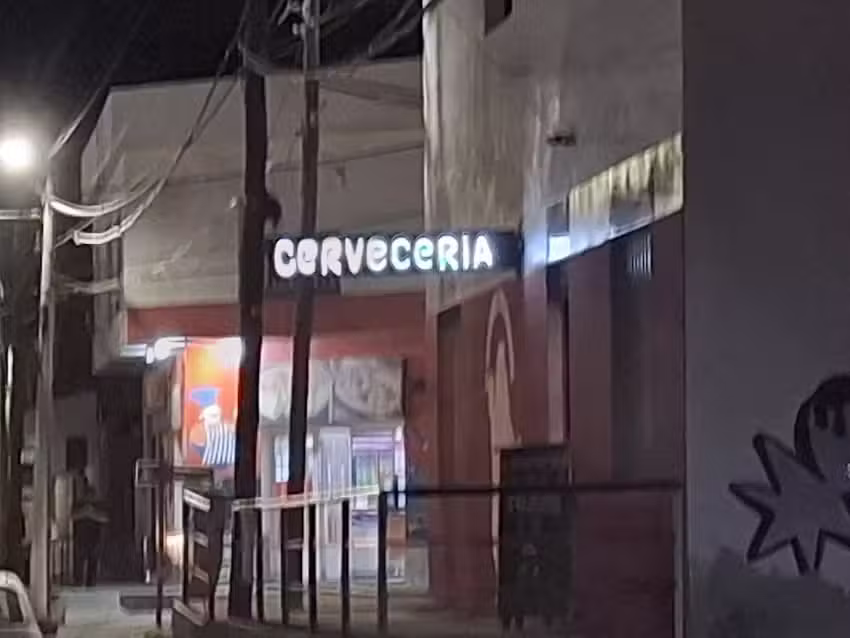 La Manzana Envenenada