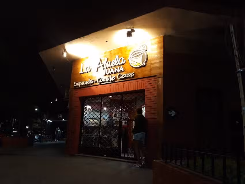 La Nueva Abuela Juana