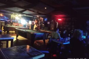 La Pecera Bar Pool
