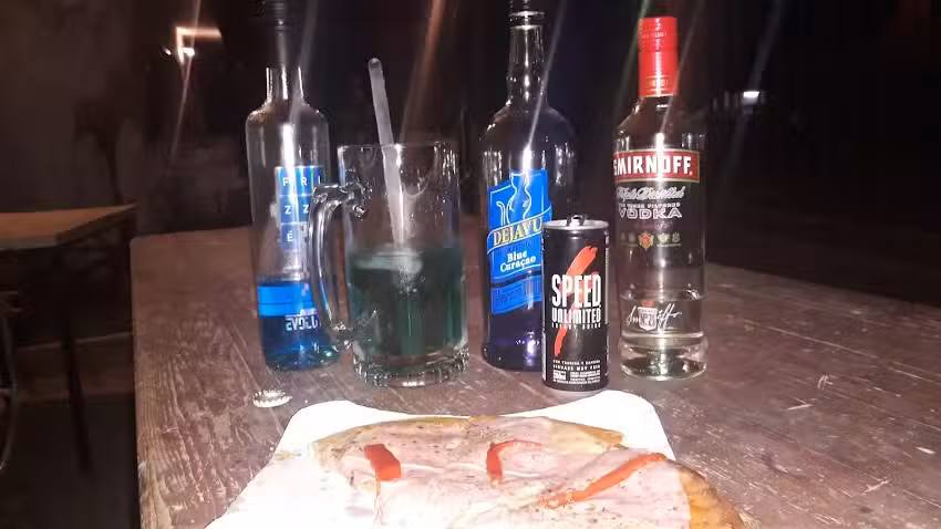 La Previa
