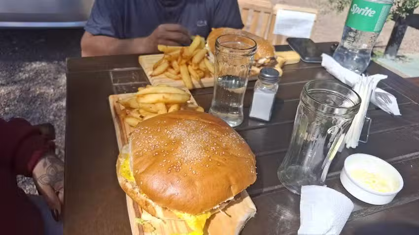 LA TABLITA Bar de amigos