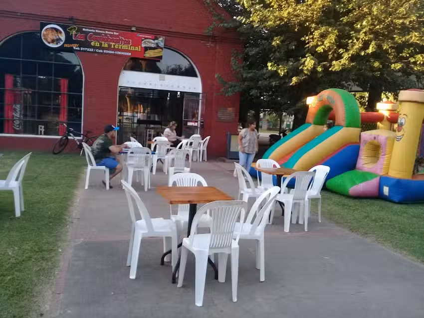 Las Cordobesitas en la terminal