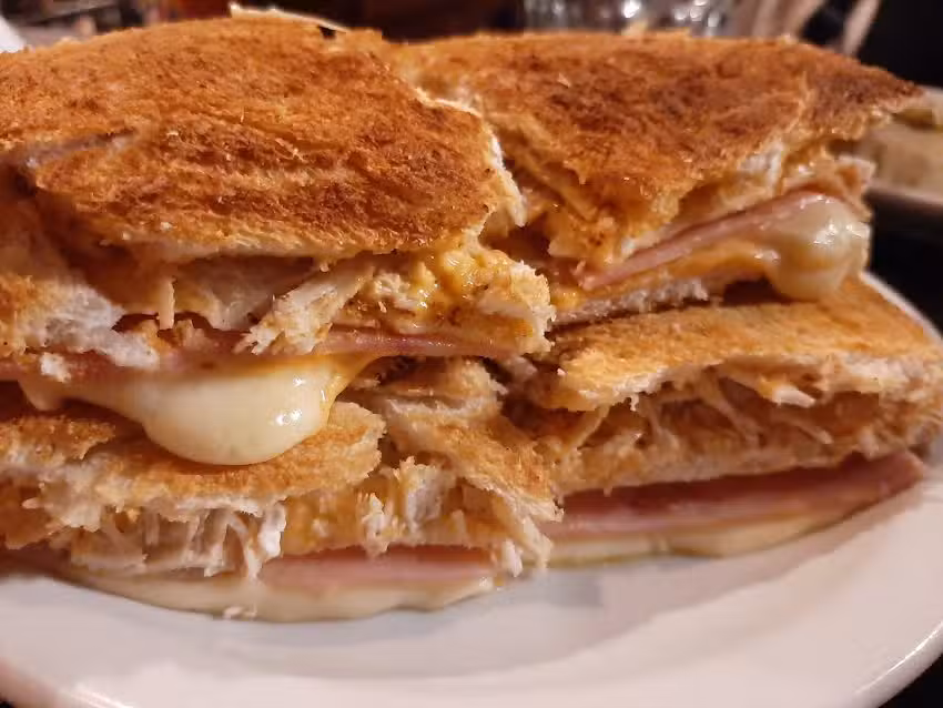 Las heras Pueblo Esther