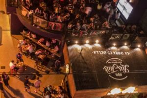 Las T&iacute;as &ndash; Beer & American Food