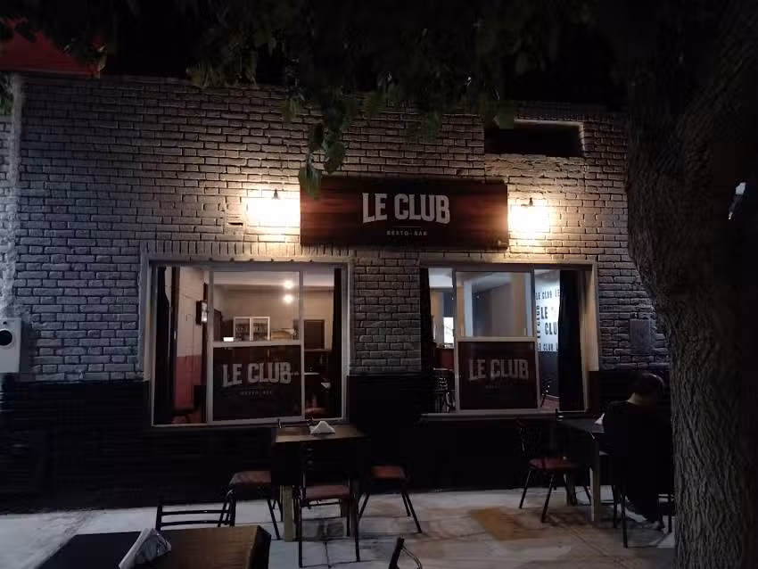 LE CLUB RESTO BAR