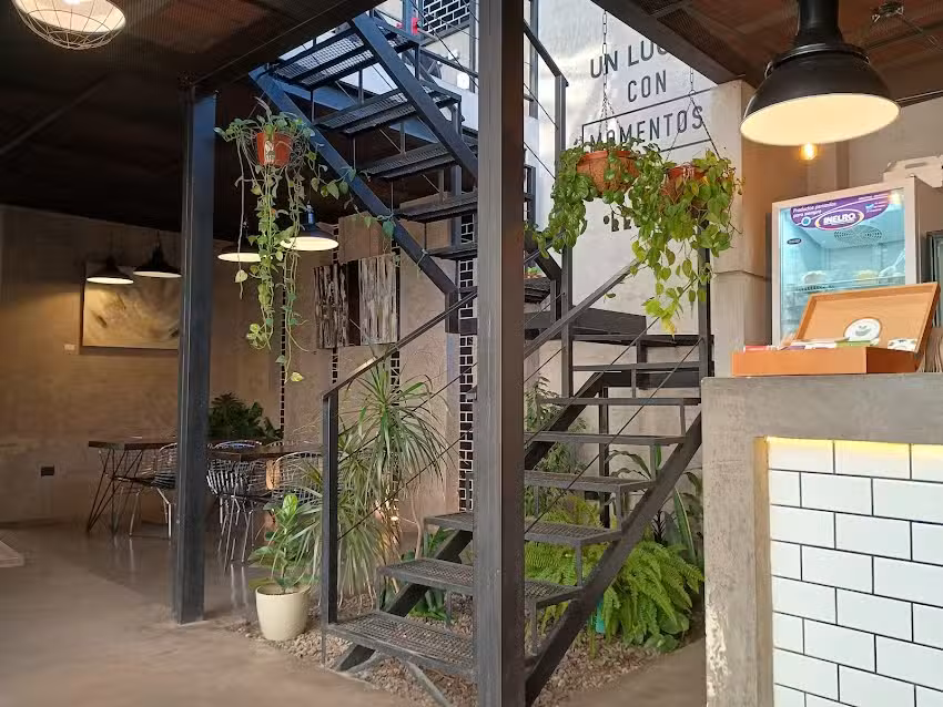 Ll&aacute;mame como quieras