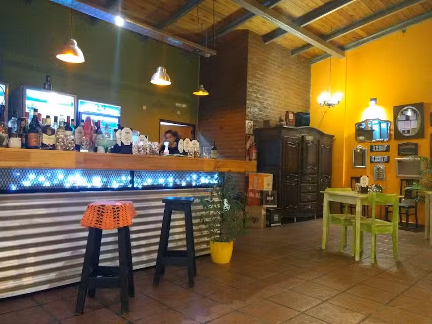 &ldquo;Lo De Roldan&rdquo; RESTO BAR