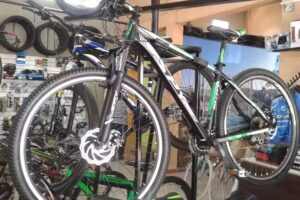 Lola Drugstore Snackbar & Café