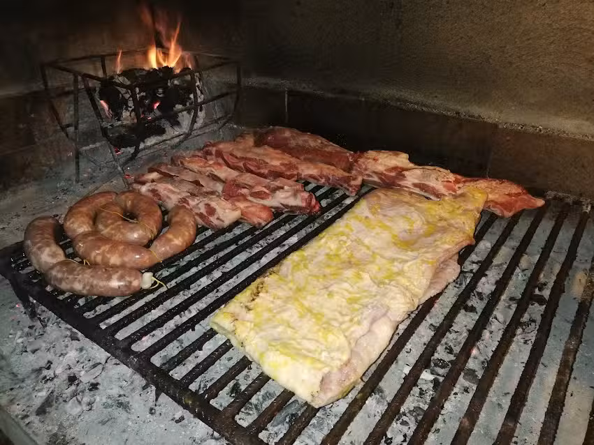 Lolo&rsquo;s parrillada