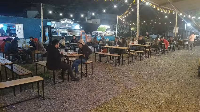 Lupular ( patio gastronomico)