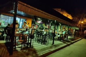 Mad Jigger barra de tragos