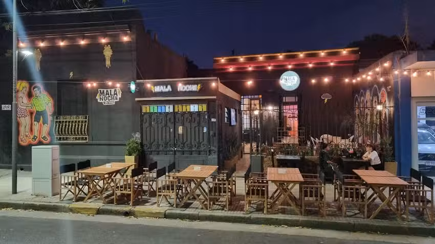 Mala Noche Bar-Stream