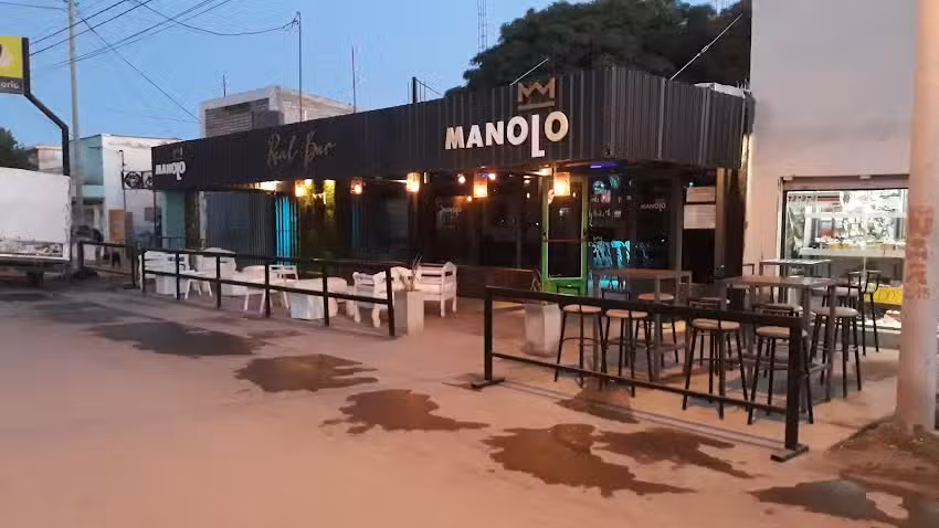 MANOLO Real Bar