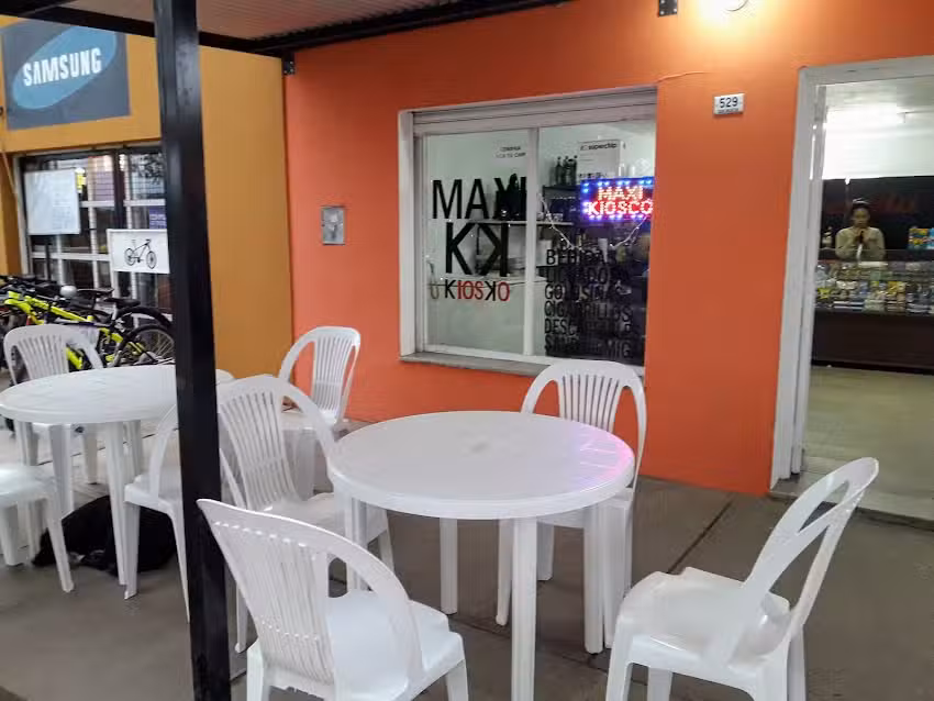 Maxi Kiosko La Avenida