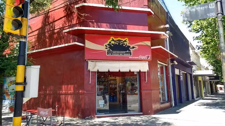 Maxikiosco Girasolazo de Los Chicos del Barrio