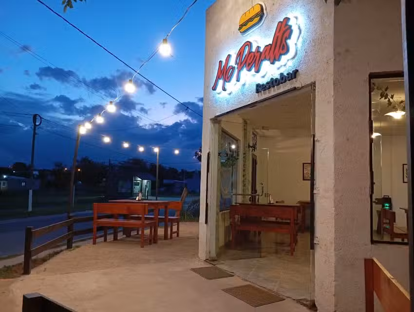 Mc Peralts Restobar
