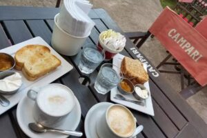 Melitona Birra y Caf&eacute;