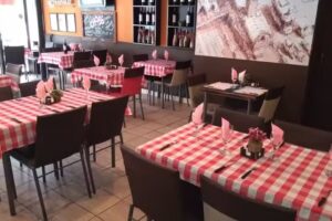 METR&Oacute;POLIS REST&Oacute;-BAR