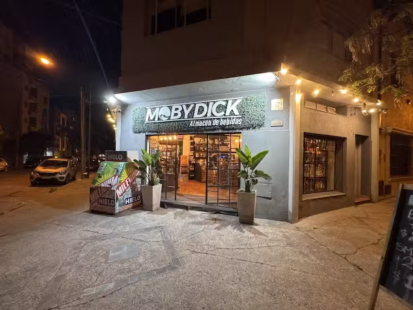 Moby Dick &ndash; Almac&eacute;n de Bebidas