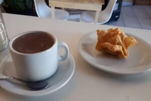 Morena&rsquo;s bar-cafe