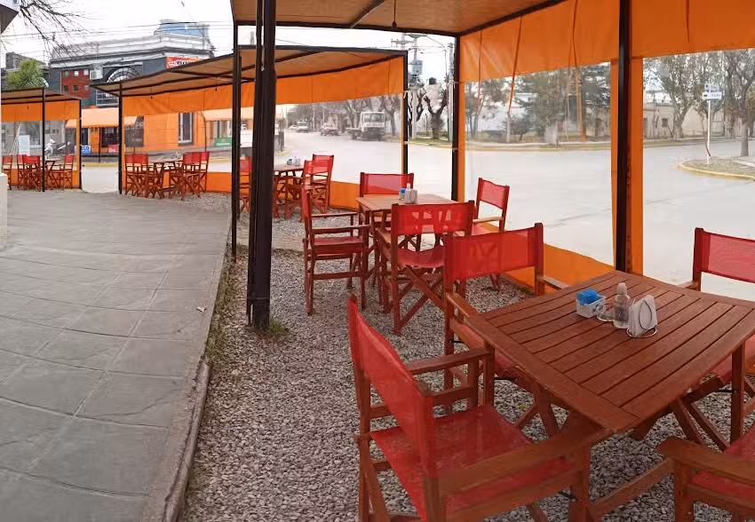 Mosc&uacute; Caf&eacute; Bar