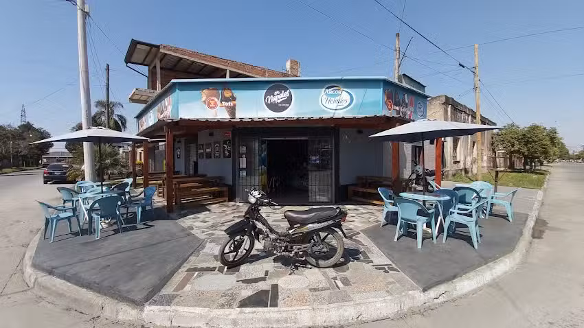 NAPOLES DRUGTORE VINOTECA