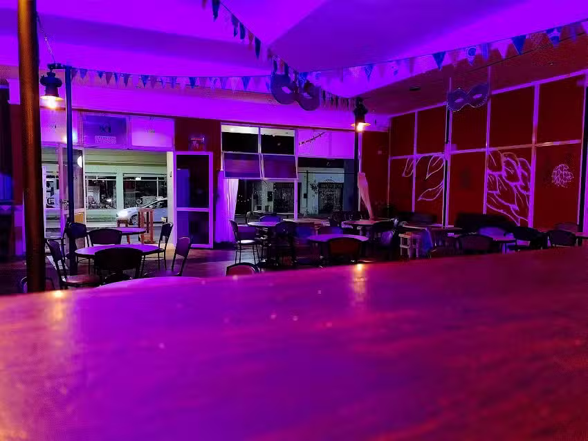 NEEM Bar & CAyCVV Restaurant