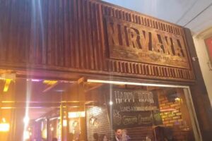 NEVERMIND lounge & beer