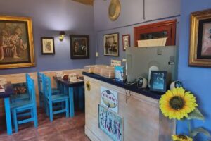 NUEVE MUSAS. Caf&eacute; y Bar. Galer&iacute;a de arte y dise&ntilde;o