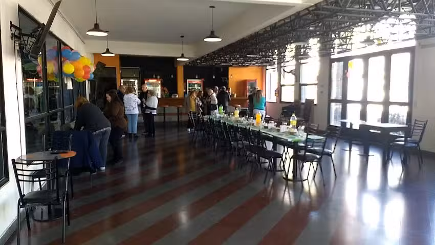 Oak Club y Oak Resto