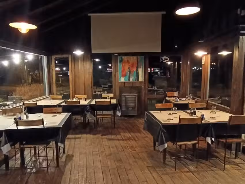 Obsidiana Resto Bar &ndash; Paraje Lolog