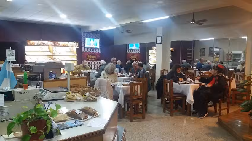 Panaderia Fabro &ndash; Bar y Cafeter&iacute;a