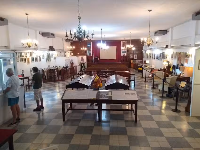 Parador Hotel 5