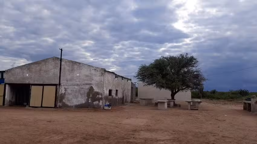 Parador Salinas Grandes Lucio V Mansilla