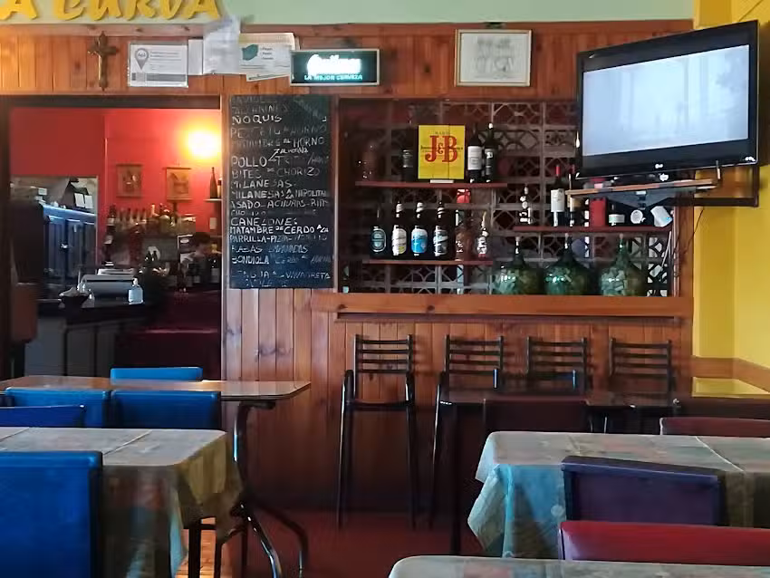 Parrilla y Restaurante la Curva