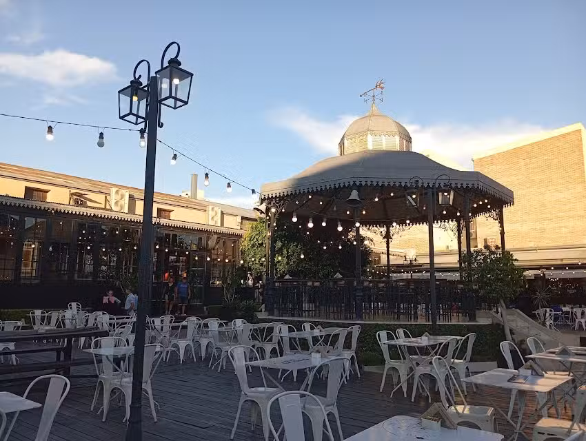 Patio de la Cervecer&iacute;a Santa Fe
