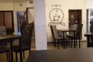 Patisserie & Terraza Cervecera