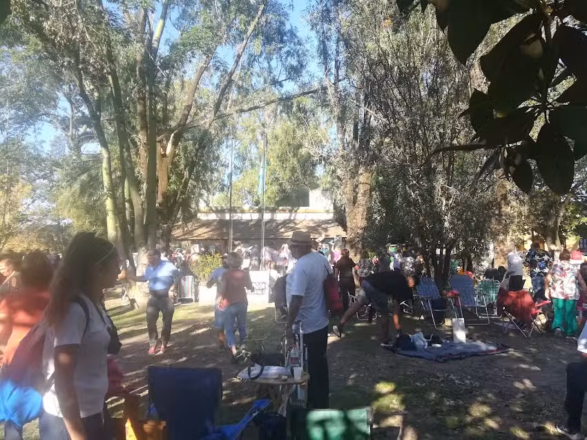 Pe&ntilde;a La Aut&eacute;ntica