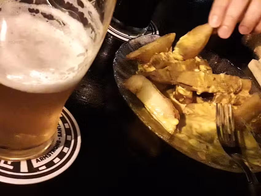 Pioneros Beer Pub