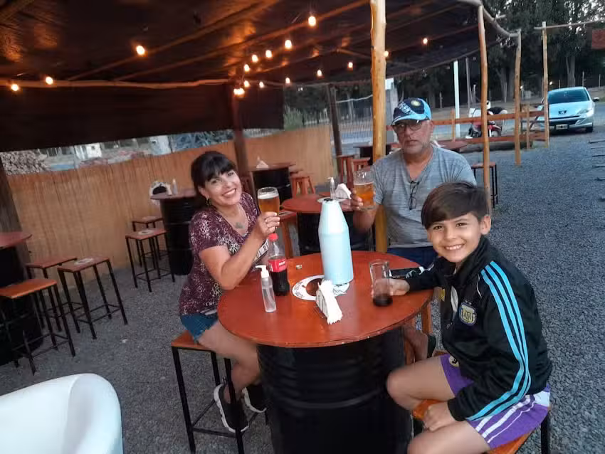 Pizzer&iacute;a-rest&oacute; bar (CAMPECHE )