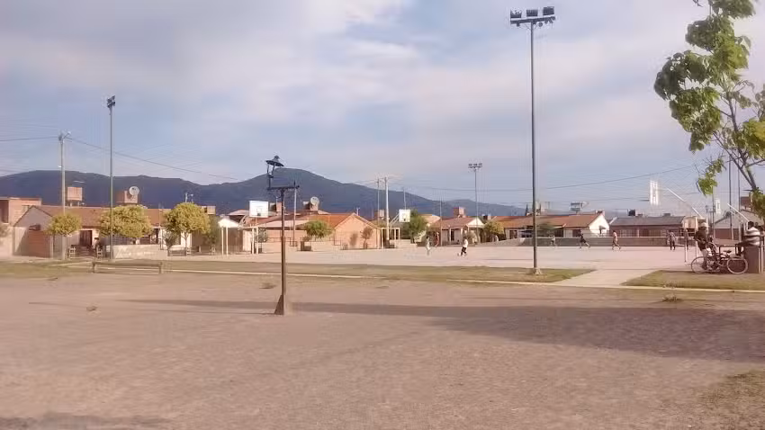 Polideportivo Barrio Los Pinares