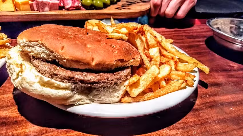 PRUSIA Cervecer&iacute;a & Restobar