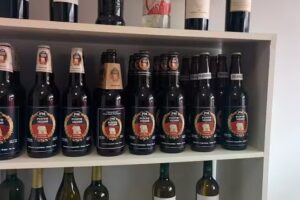 Punto medio cerveceria & Destileria Rojas Gin