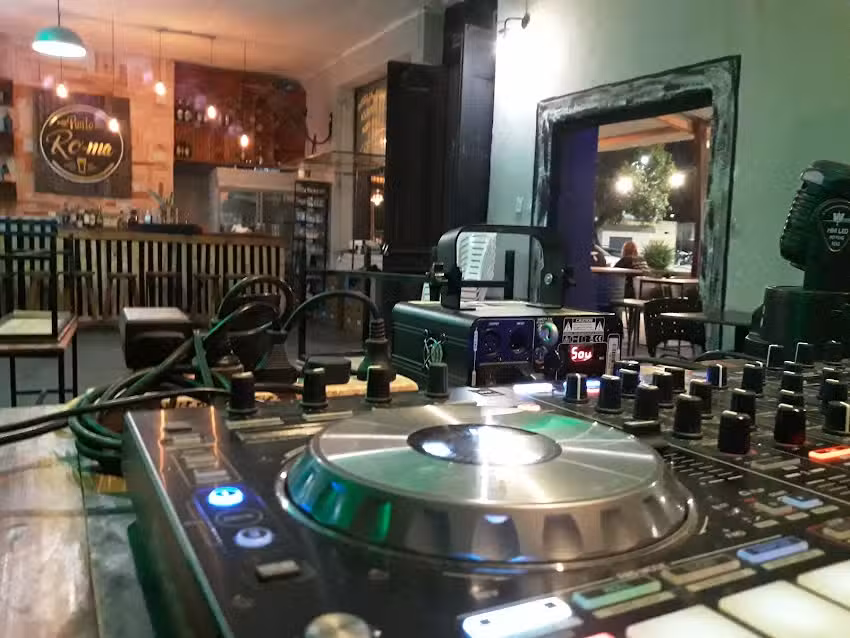 Punto Ro-Ma ,Bar Y Cervecer&iacute;a