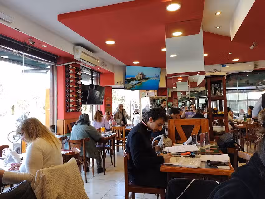 Punto y Banca Bar-Restaurante