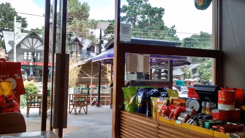 Resto Bar Aires del Este