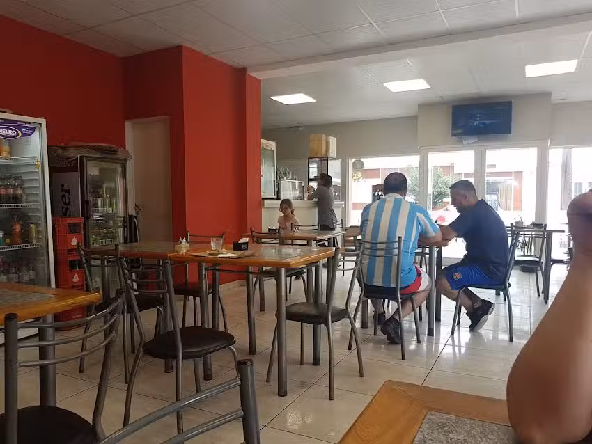 Resto Bar Club Rivadavia