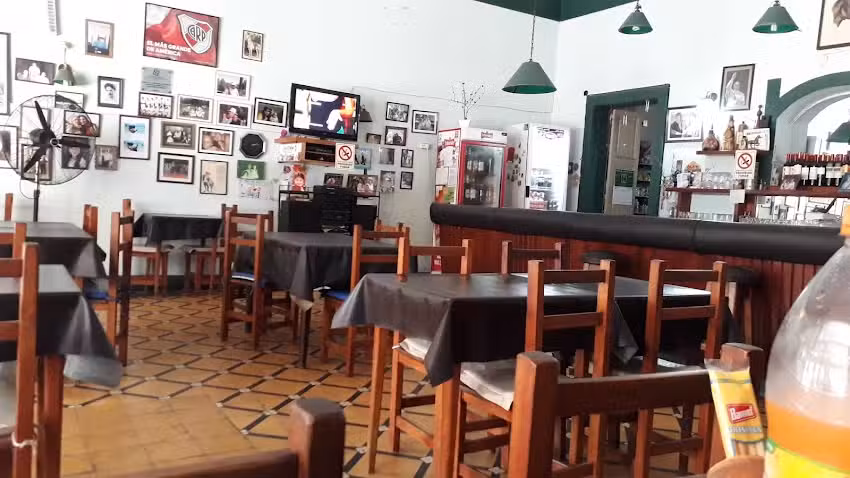 Resto-Bar Jockey Club