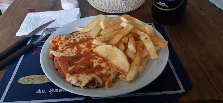 Resto Bar Las Tres Reinas