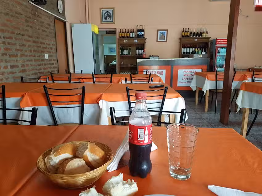 Restobar &ldquo;La Esquina&rdquo;